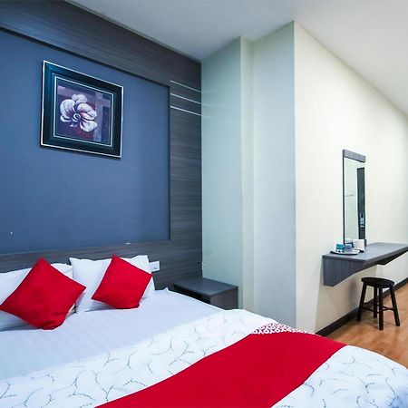 Capital O 812 Hotel Smc Seksyen 13 Shah Alam Kültér fotó