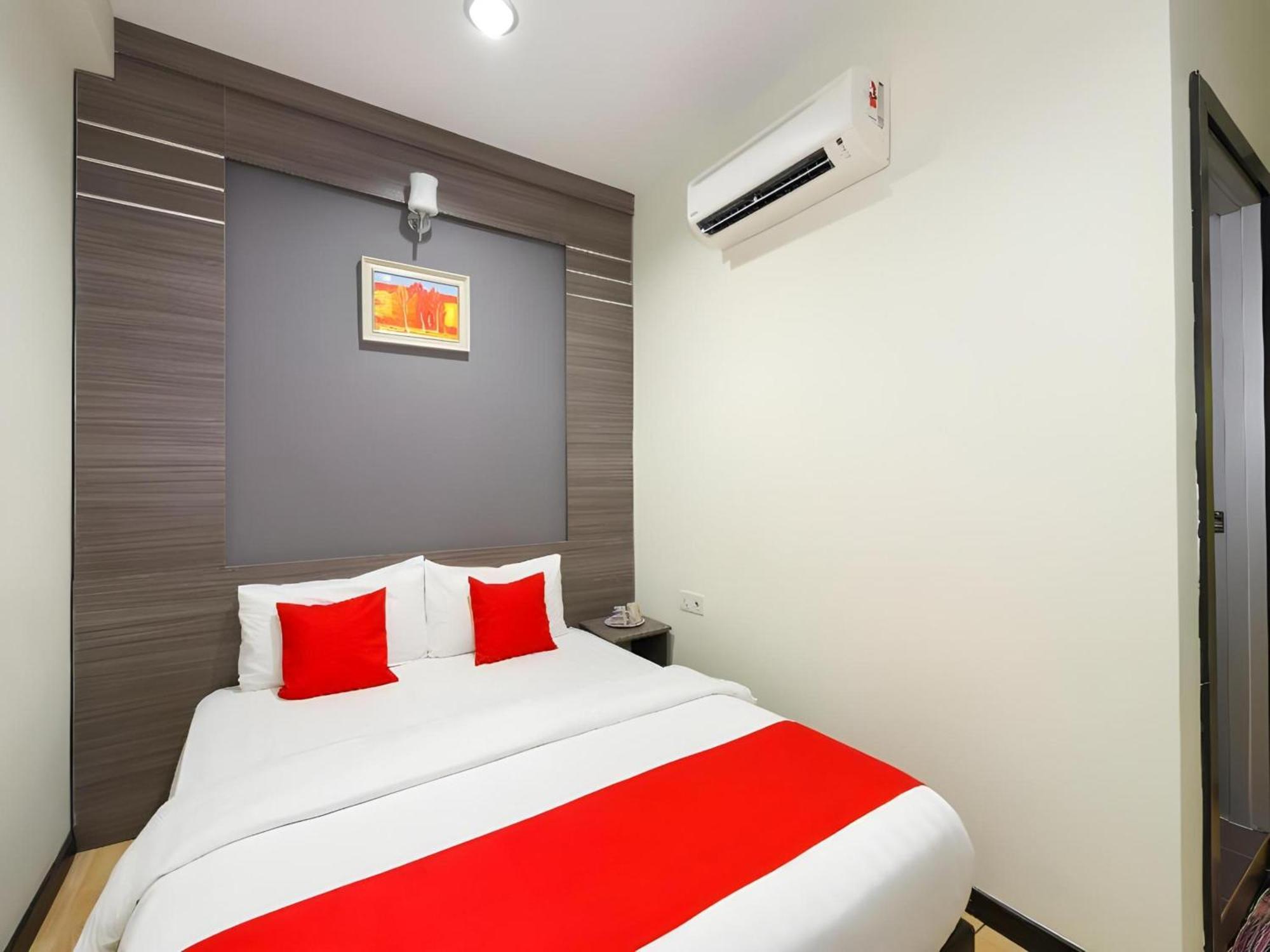 Capital O 812 Hotel Smc Seksyen 13 Shah Alam Kültér fotó