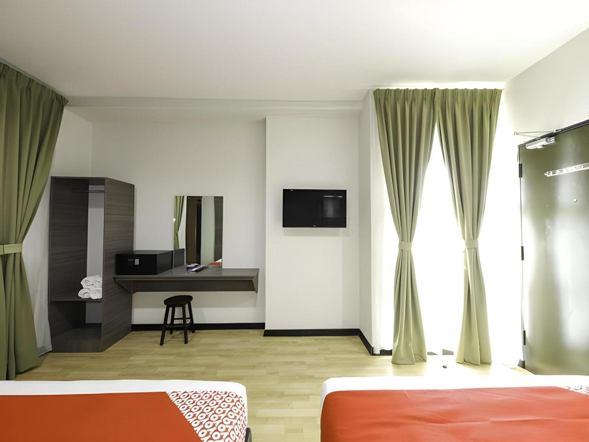 Capital O 812 Hotel Smc Seksyen 13 Shah Alam Kültér fotó